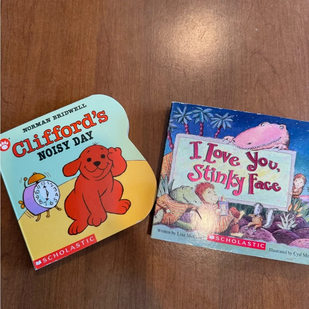 Children’s Book Bundle – Clifford & I Love You, Stinky Face
